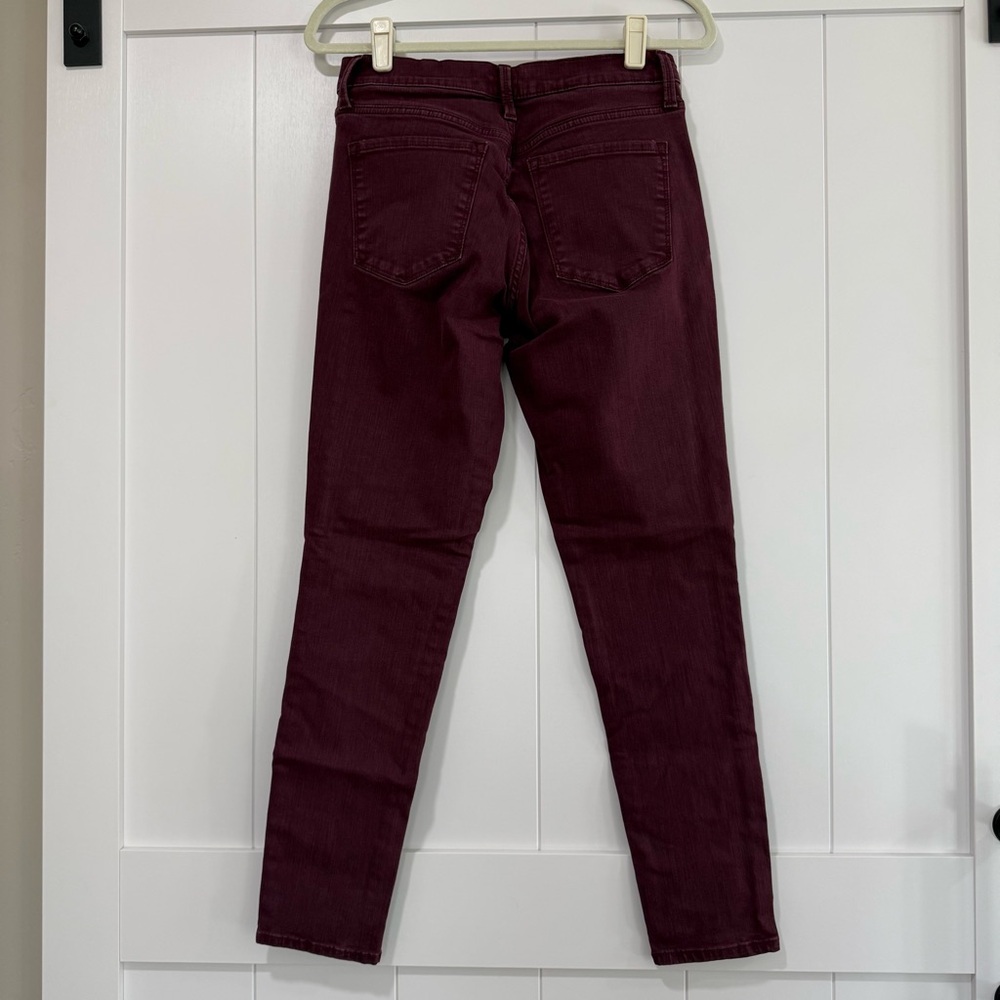 ✨ GAP Burgundy Skinny Jeans Mid Rise Stretch Denim Women’s Size 29 ✨